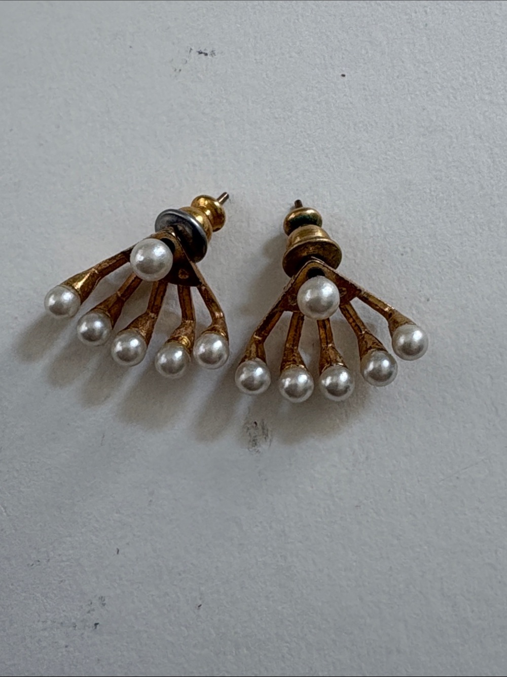 Classic Pearl Fan Stud Earrings - Gold Tone